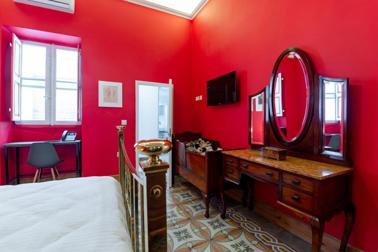 Monreal Boutique Townhouse - R024Rm4 Hotel Paola Ngoại thất bức ảnh