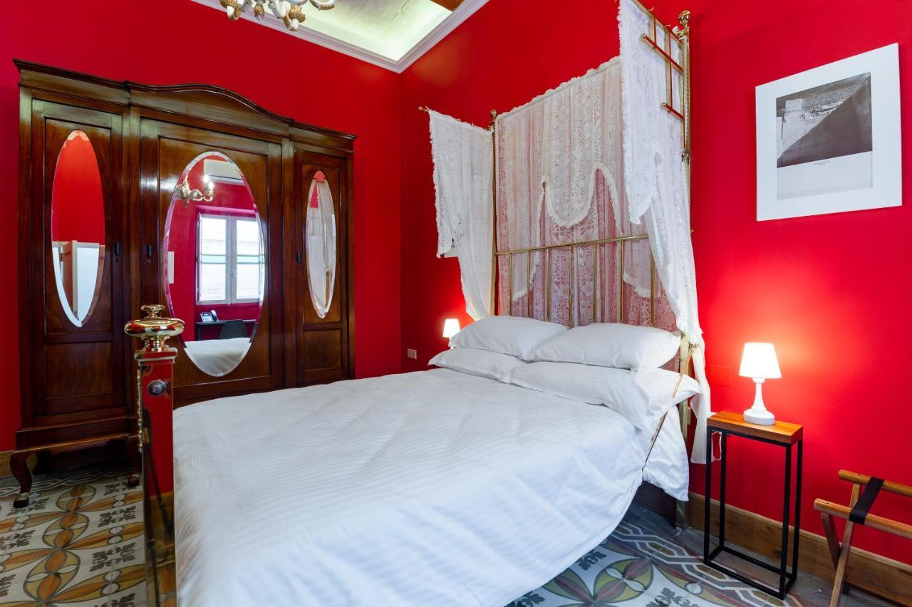 Monreal Boutique Townhouse - R024Rm4 Hotel Paola Ngoại thất bức ảnh